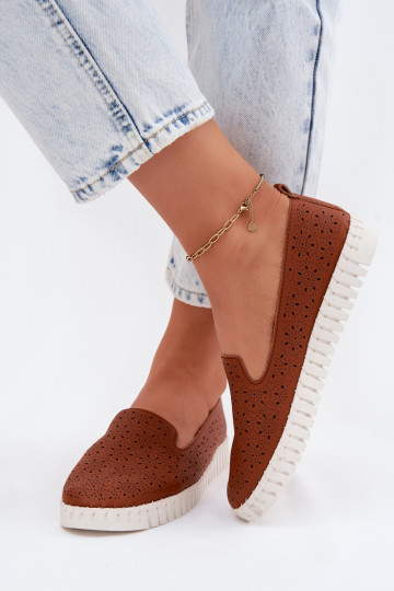 com elementos abertos Um modelo atraente sapato Feminino cor marrom Salty