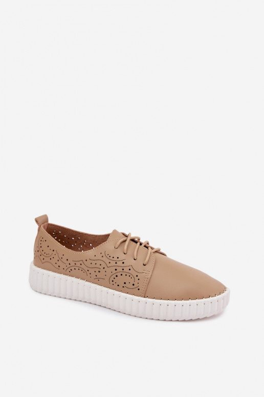 Sapatos perfurados de areia com atacadores Pearla