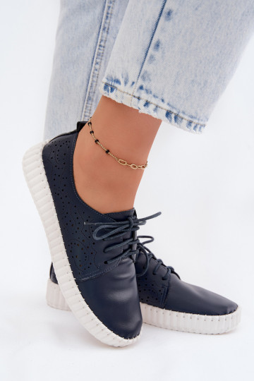 Sapatos perfurados azul escuro com atacadores Pearla