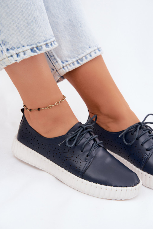 Sapatos perfurados azul escuro com atacadores Pearla