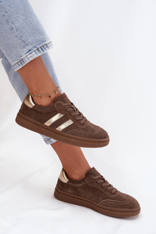 À modalo de tênis Feminino de camurça com uma plataforma cor marrom Sylviona