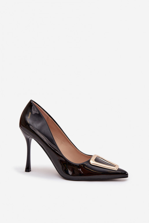 Sapatos de salto alto pretos com efeito verniz e detalhes dourados Paivelle