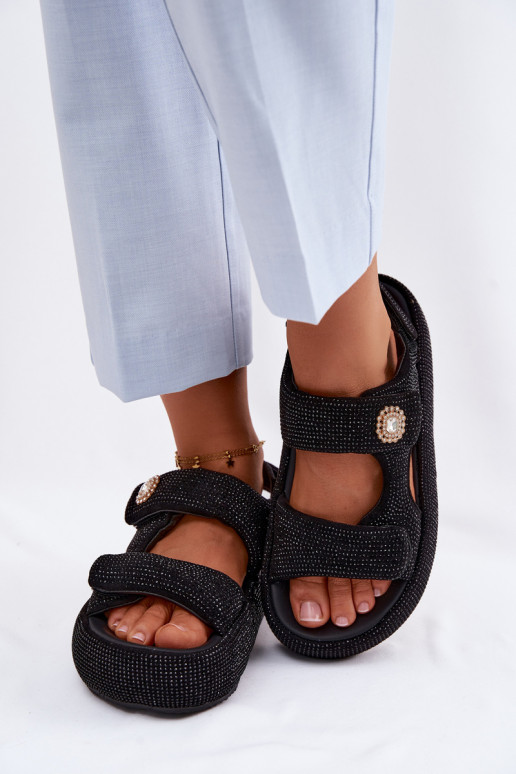 Decorado Sandálias femininas com uma plataforma GOE TT2N4102 cor preta