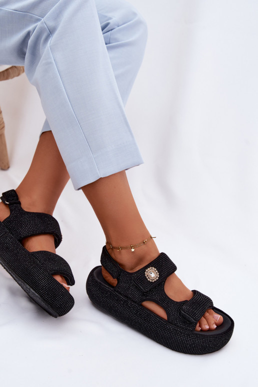 Decorado Sandálias femininas com uma plataforma GOE TT2N4102 cor preta