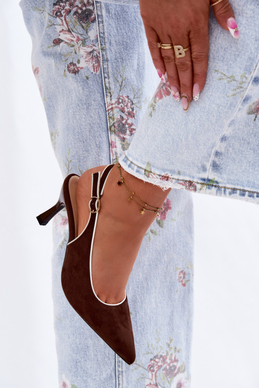 Sandálias femininas com salto finoLamóParaką CzekoladoParae Relmira