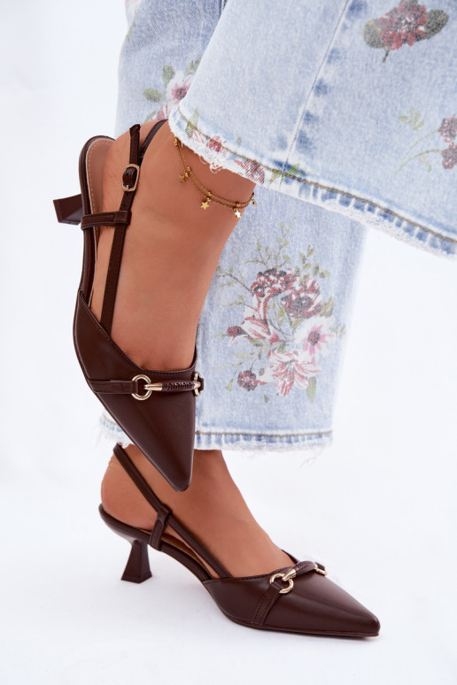 Sandálias femininas com salto Ze Szpiczastymi Noskami cor marrom Felessa