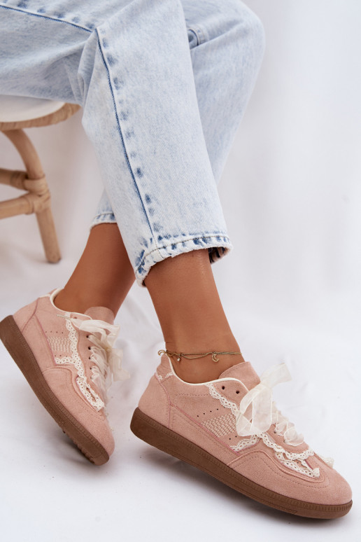 À modalo de tênis Feminino com renda cor rosa Ilrene