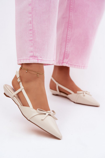 Sandálias femininasImitacji Skóry De salto baixo cor de marfim Jelmera