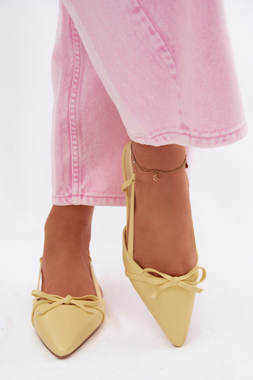 Sandálias femininasImitacji Skóry De salto baixo cor amarela Jelmera