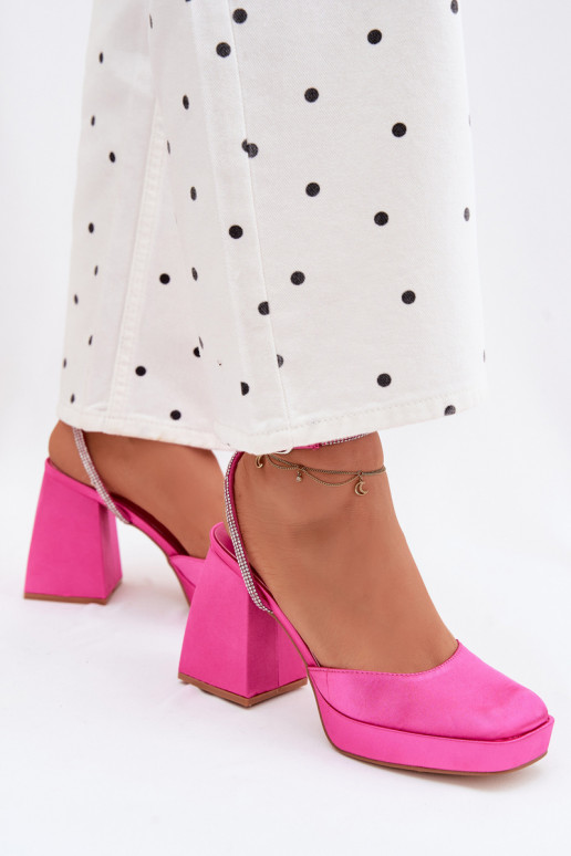 Sandálias femininas Em saltos enormes Typu Słupek Pasek com olhos brilhantes cor rosa Seraphina