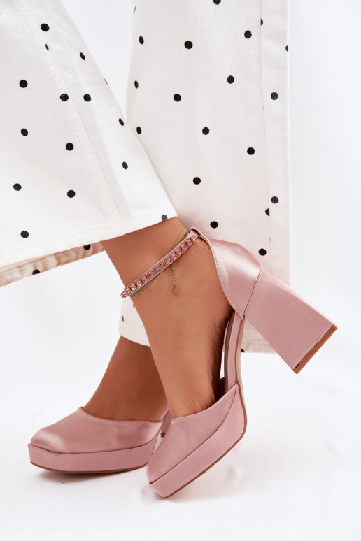 sandálias com saltoSatynoParaym EMykończeniem Szampańskie Calistae