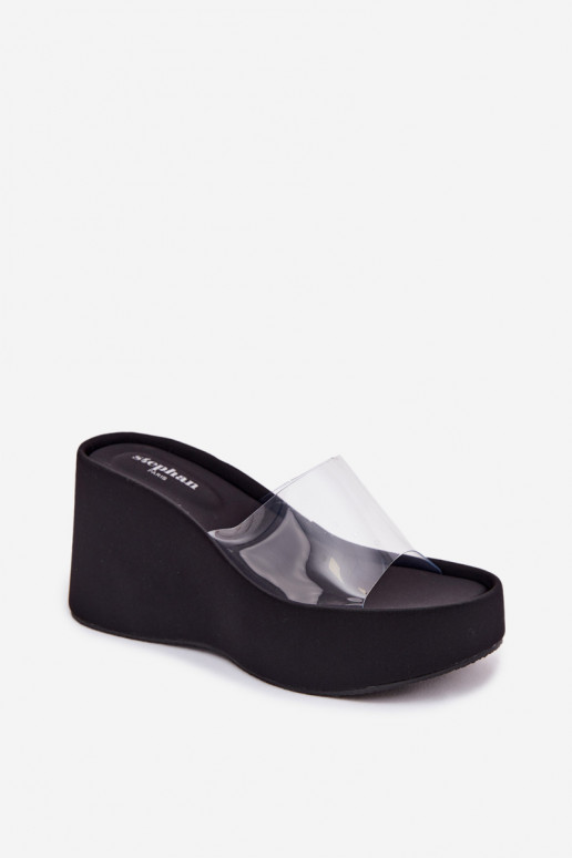 Chinelos femininos com uma plataformaTransparentnym Tirasem cor preta Zolretia