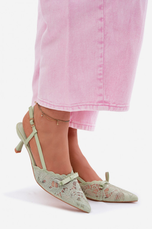 Sandálias com cordões Feminino Habilitado obcasie com fitas cor verde Tem que serribelle