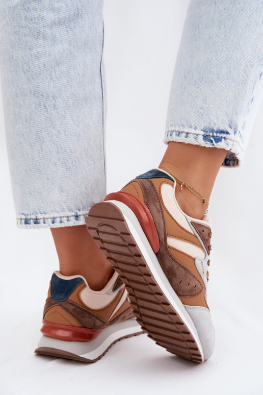 À modalo de tênis Feminino de camurça McArthur MA253EM cor marrom