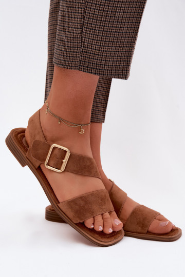 Sandálias femininas com salto largo com fivelas douradas cor marrom Verissea 2