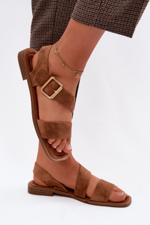 Sandálias femininas com salto largo com fivelas douradas cor marrom Verissea