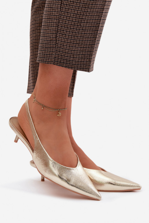 Sandálias femininasImitacji Skóry com salto cor dourada Averelle