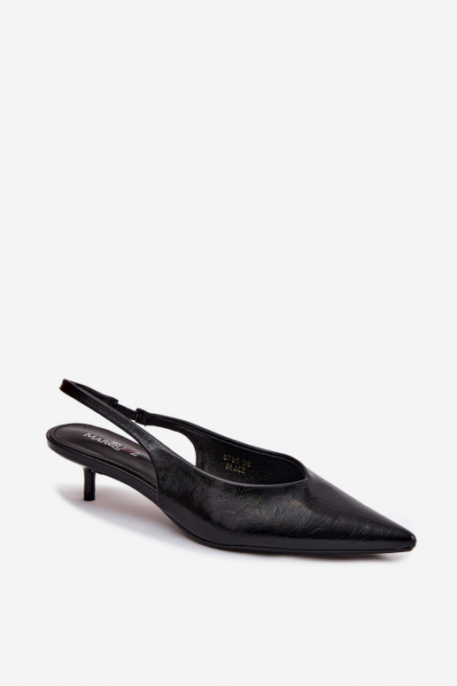 Sandálias lacadas para mulheresImitacji Skóry com salto cor preta Averelle