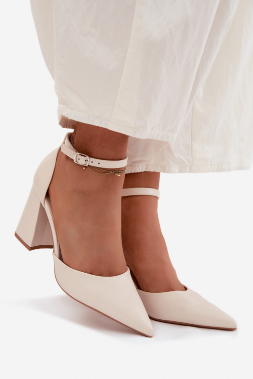 Sapato com saltoImitacji Skóry cor de marfim Selvra