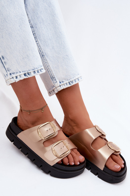 Chinelos femininos com plataforma e fivelas Lee Cooper LCIN-26-35-4462L em dourado