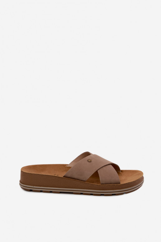 Pele Chinelos femininos de camurça Tem que serciejka P7504-04 bege