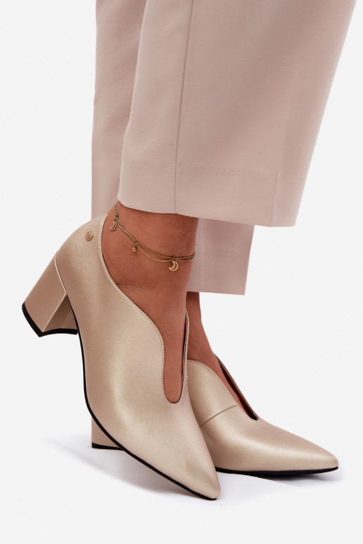 Pele sapato Feminino com salto Tem que serciejka K7469-26 cor dourada