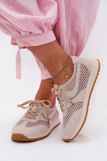 com elementos abertos À modalo de tênis Feminino de camurça cor de marfim Gelina 2