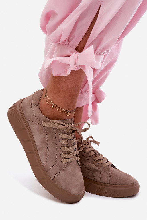 Pele de camurça À modalo de tênis Feminino com uma plataforma bege Danida