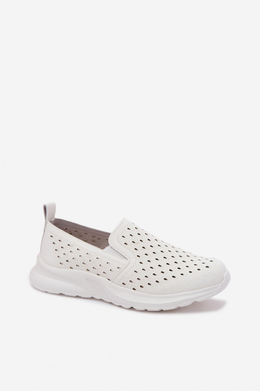 Sapatos slip-on com elementos recortados em couro sintético na cor branca Geressa