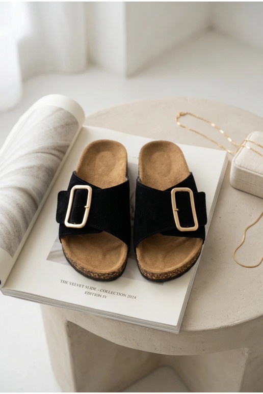 Pele Chinelos femininos de camurça com fivelas cor preta Beryl