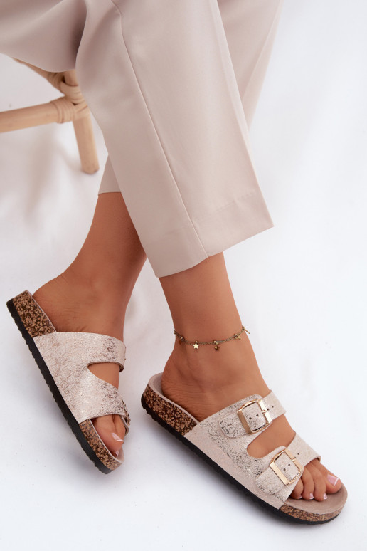 Chinelos femininos com fivelas cor dourada Dobby