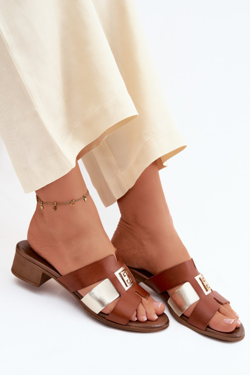 Chinelos de couro Feminino com salto Zazoo 40517 cor marrom