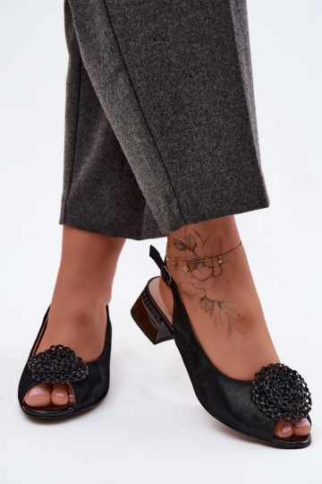 Sandálias femininas Feminino Klocke com enfeites D&A CR61-3030 cor preta