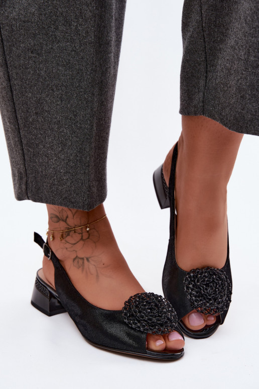 Sandálias femininas Feminino Klocke com enfeites D&A CR61-3030 cor preta