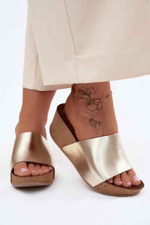 Zazoo 40291 Chinelos de couro Feminino Habilitado KorkoParaym Koturnie cor dourada