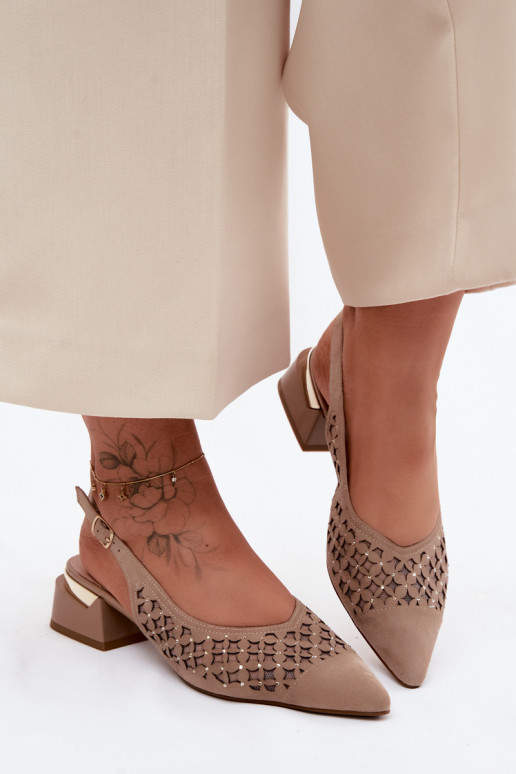 Pele Sandálias femininas de camurça com elementos abertos com malha Klocke D&A CR61-3004 bege