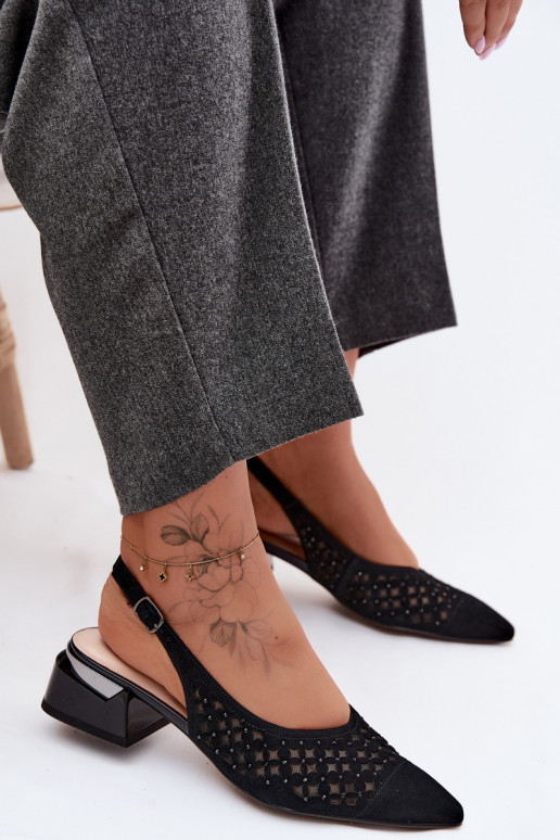 Pele Sandálias femininas de camurça com elementos abertos com malha Klocke D&A CR61-3004 cor preta