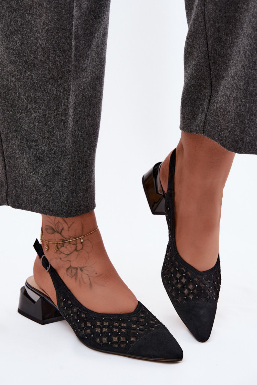 Pele Sandálias femininas de camurça com elementos abertos com malha Klocke D&A CR61-3004 cor preta