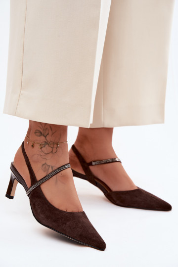Sapatos de salto elegantes em camurça de cor chocolate com tiras decorativas D&A 2