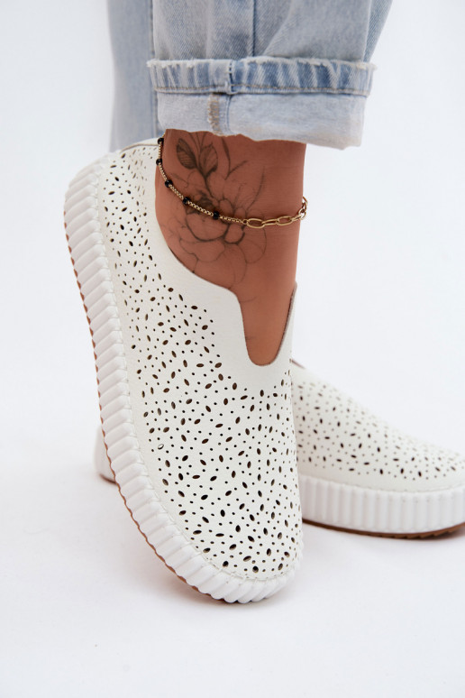 Sapatos slip-on com elementos de renda e plataforma em branco Glamma