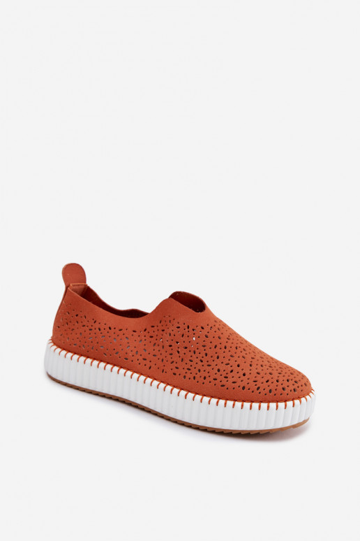 Sapatos slip-on com elementos de renda e plataforma em laranja Glamma