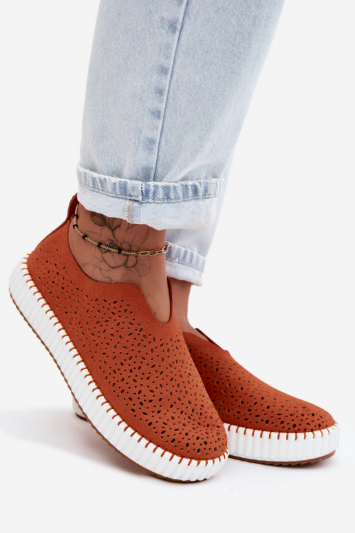 Sapatos slip-on com elementos de renda e plataforma em laranja Glamma