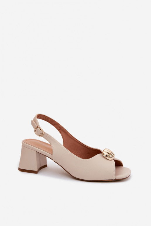 Sandálias femininas com detalhes dourados em salto bloco Sergio Leone SK159 na cor areia