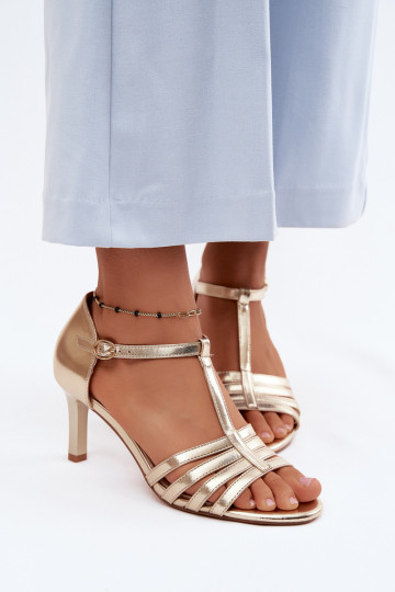 Sandálias femininas com listras Habilitado Smukłym Obcasie Sergio Leone SK132 cor dourada