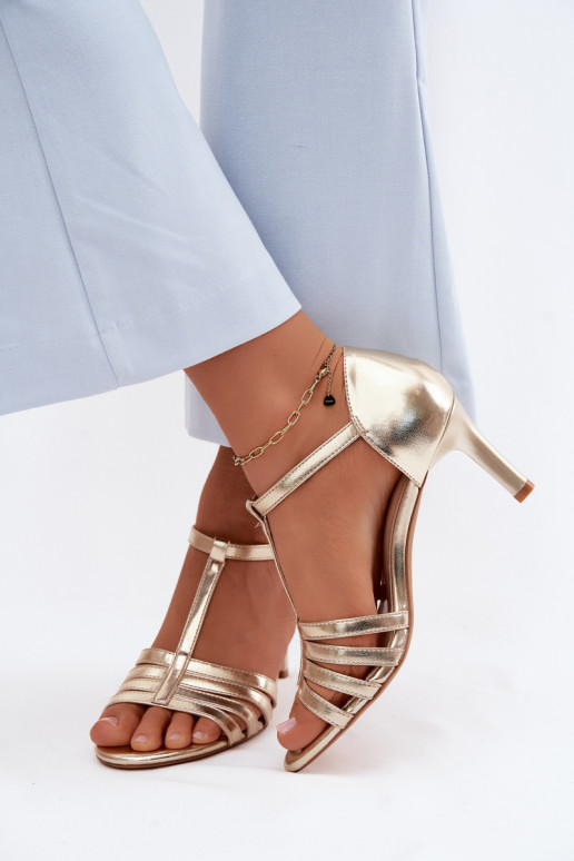 Sandálias femininas com listras Habilitado Smukłym Obcasie Sergio Leone SK132 cor dourada