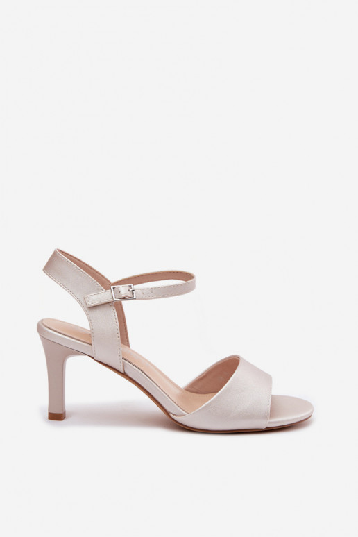 Sandálias femininas Habilitado Smukłym Obcasie Sergio Leone SK347 cor prata