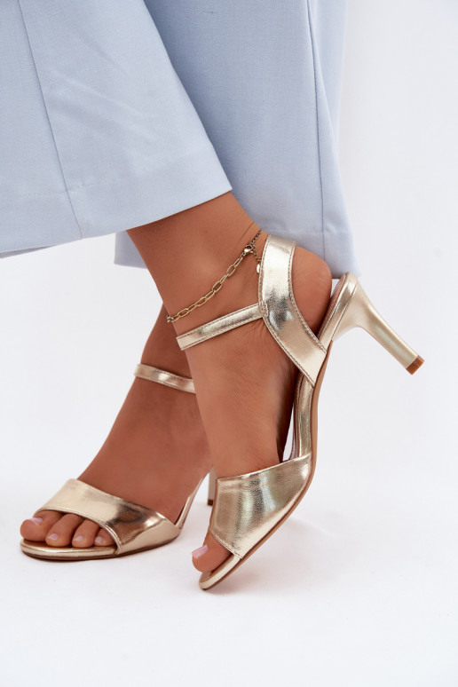 Sandálias femininas Habilitado Smukłym Obcasie Sergio Leone SK347 cor dourada