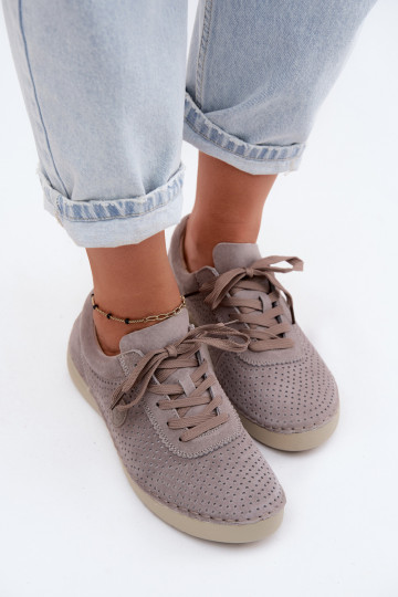 Sapatos femininos de camurça sintética com cadarços na cor areia Bahia
