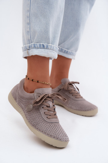 Sapatos femininos de camurça sintética com cadarços na cor areia Bahia 2