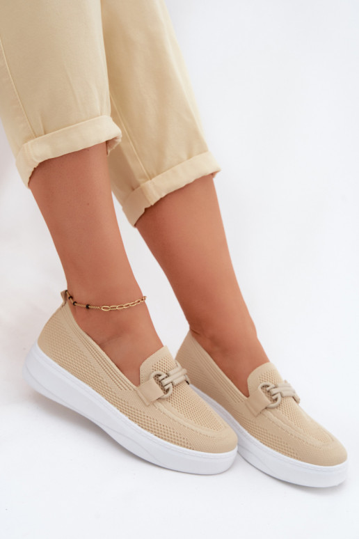 Sapatos femininos de plataforma com ornamentos na cor areia Freshy